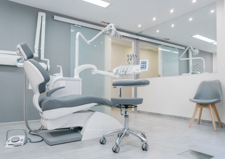 歯科医院内　診療台